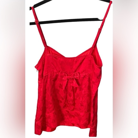 Marc Jacobs Silk Hearts Cami. - Picture 4 of 12
